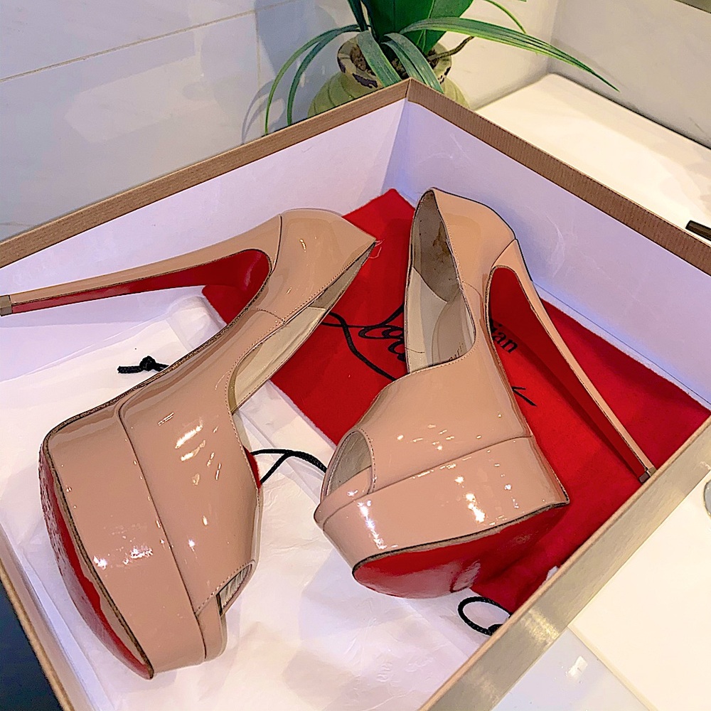 Auth Christain Louboutin Ladypeep Nude/ Size38 - image 8